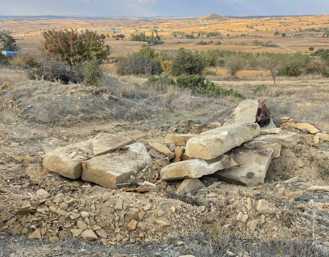 5 asırlık Hersekzade Ahmet Paşa Camisi için aranan ‘Keşan taşı’ 3 yıl sonra bulundu. Adı ‘Evliya Çelebi'nin Seyahatnamesi'nde geçiyor - Resim: 5